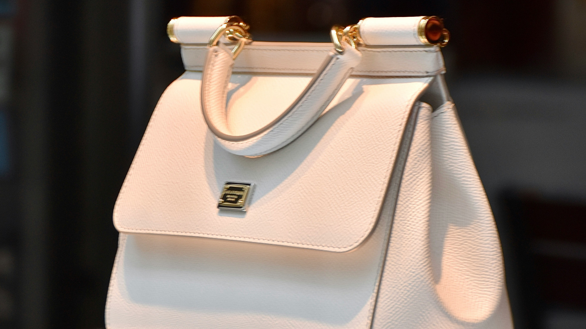 Adoptez un style intemporel avec un sac de luxe seconde main Dior